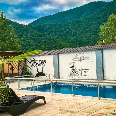Qafqaz Family Chalet Villa Gabala Ngoại thất bức ảnh